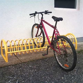 Bicycle stand